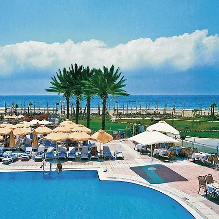 Club Victoria 2*